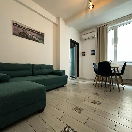 Apartment Odyssey By The Sea